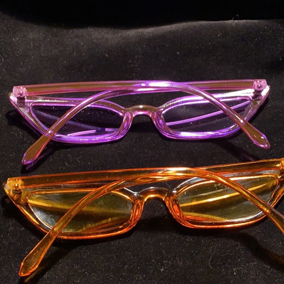 Two pair of cats eye glasses - Picture 5 of 7